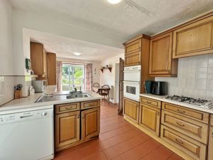 Photo 8- click for photo gallery